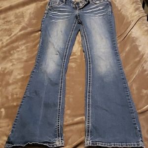 🎉 5 for $25 vanity stretch flare jeans